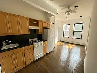 Rented by Best Apartments North Inc