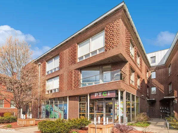 2136 W North Ave APT 2E, Chicago, IL 60647