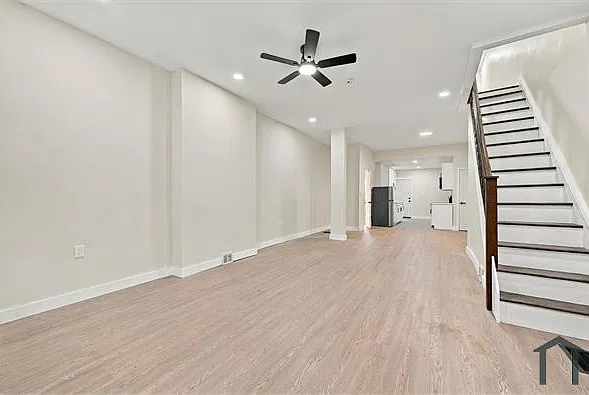 4 bed, 1434 sqft, $2,295 — Photo 2