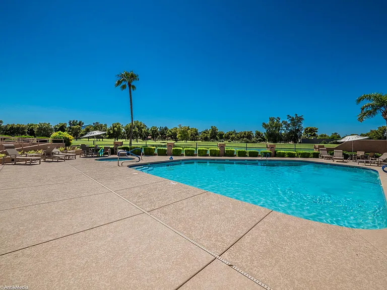 Santa Fe II Community Pool 2 of 2