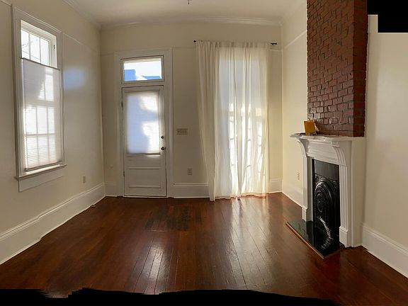 2nd image of 1029 Thalia St