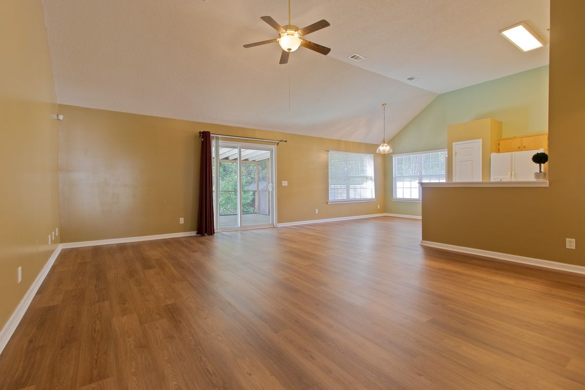 next background image