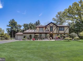 3883 Mettler Ln, Huntingdon Valley, PA 19006