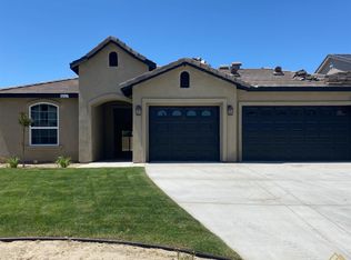 9511 Kanosh Cobble Dr, Bakersfield, CA 93313