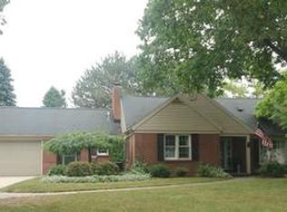315 Birney St, Essexville, MI
