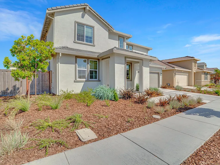 Osprey Dr — Photo 37