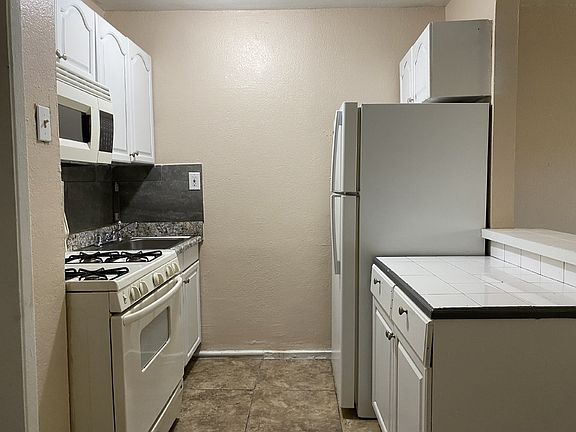 3rd image of 309 W Cleveland Ave APT 1