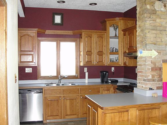 kitchen 9.5 x 16.5
