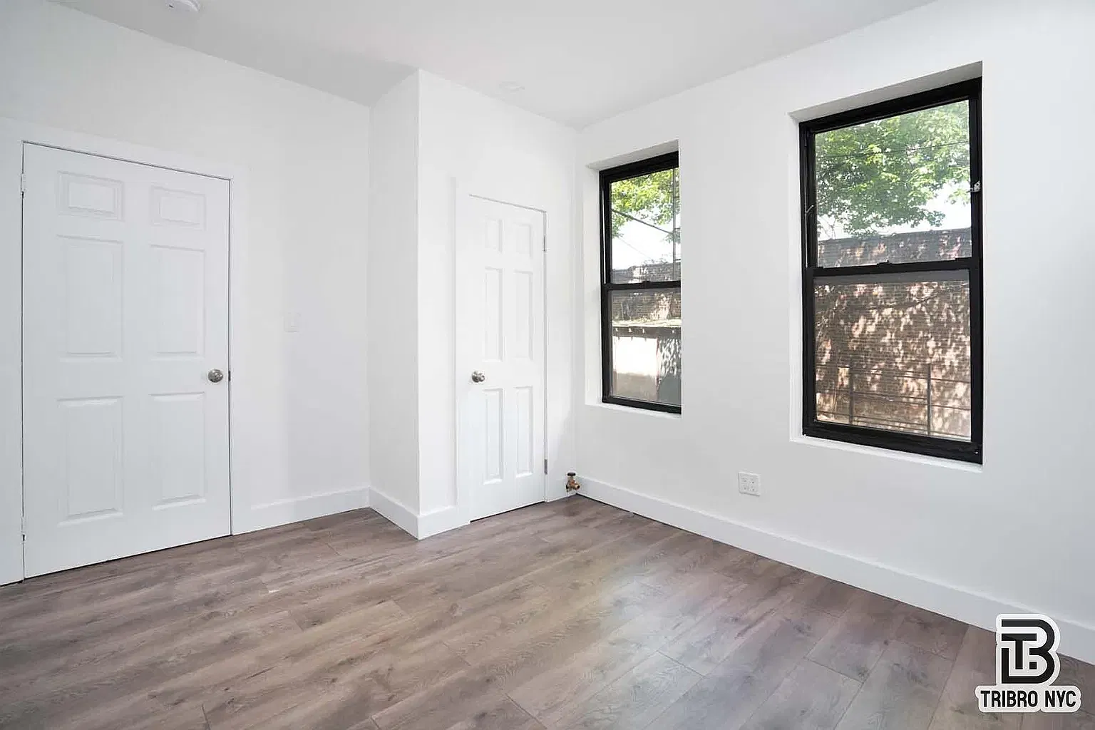 1717 East 8th Street — Photo 1