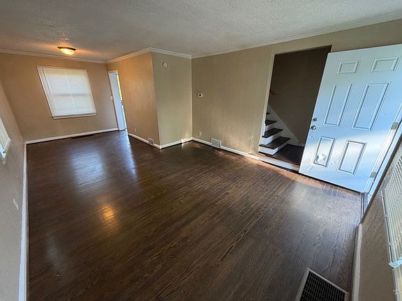 2nd image of 5537 Wabash Ave