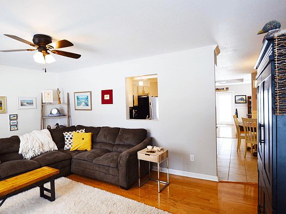 5th image of 7460 Carefree Dr
