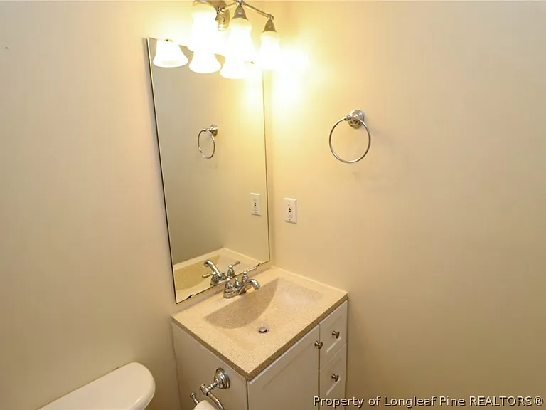 1103 Haventree Rd — Photo 30