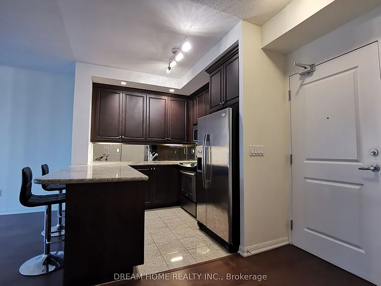 21 Grand Magazine St #420 — Photo 7