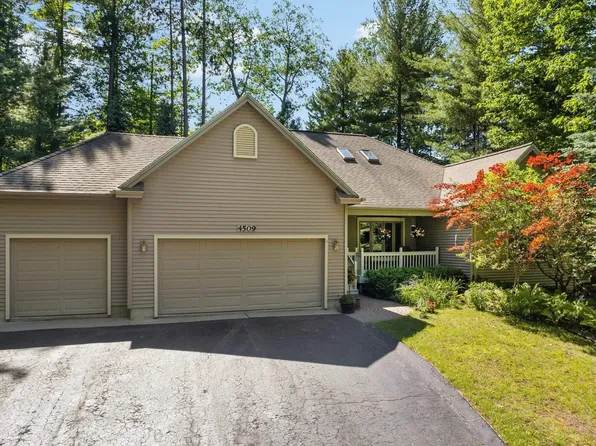 4509 Ground Pine Trl, Traverse City, MI 49686