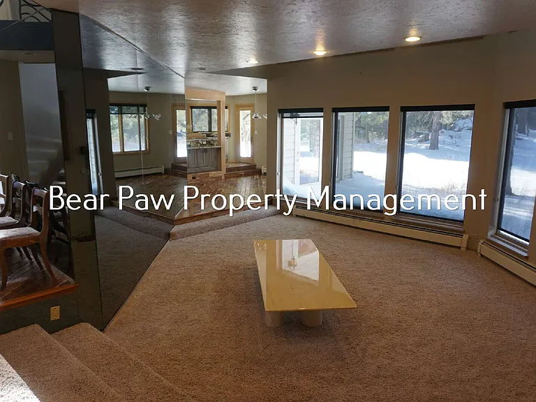 1617 Shooting Star Dr — Photo 4