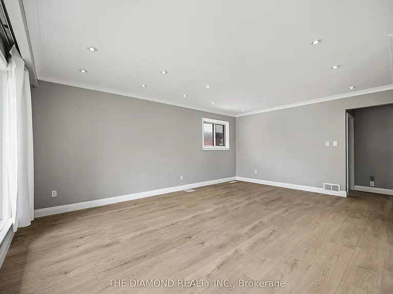 21 Jardine Pl — Photo 6