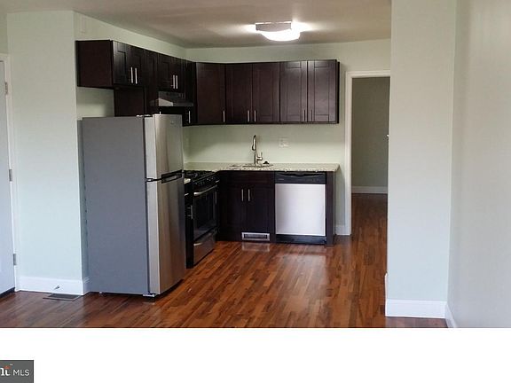 3rd image of 333 Ripka St #2