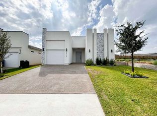 5408 Raven Dr, Laredo, TX 78046