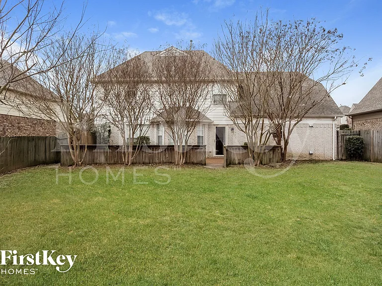 10258 Spruce Grove Ln — Photo 15