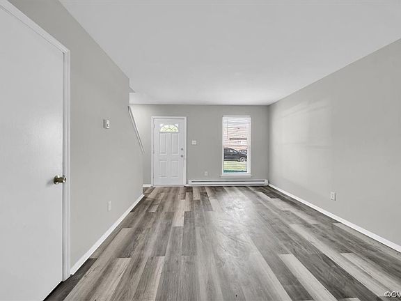 5th image of 1338 Drewry St