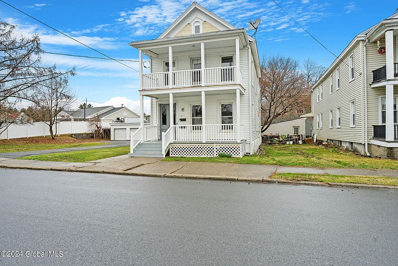 3rd image of 232 South Street