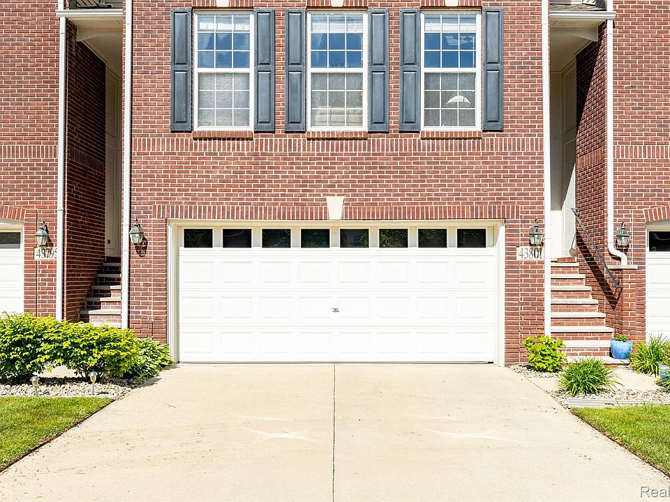 1st image of 43801 Cherry Grove Ct E