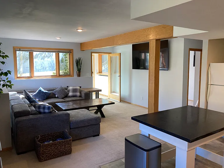 2572 Arosa Dr #B — Photo 12
