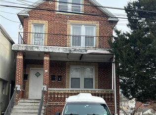 100 Thurton Pl, Yonkers, NY 10704