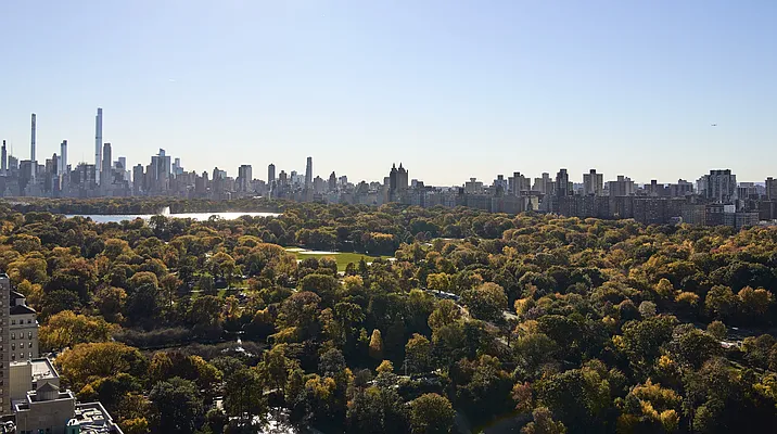 The Heritage at 1295 5th Avenue