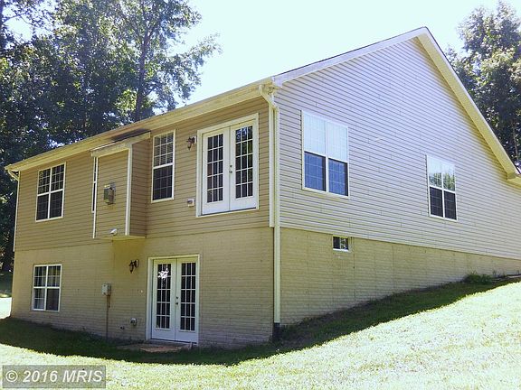 2nd image of 9497 Little John Ct
