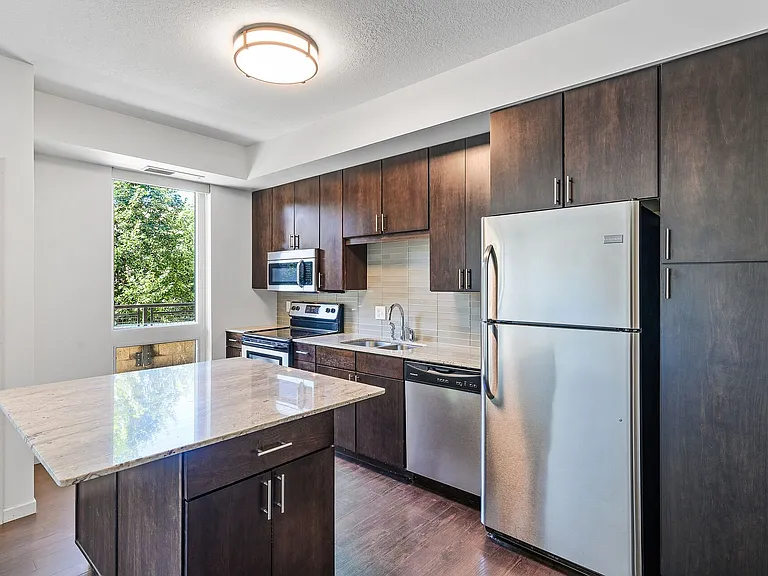 The Flats at West End — Photo 81
