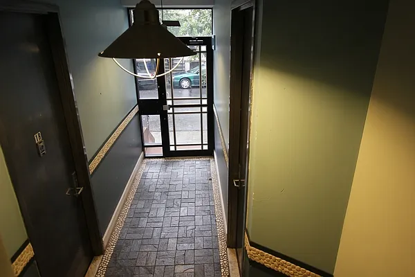 Rented by Bedford 6 Real Estate | media 31