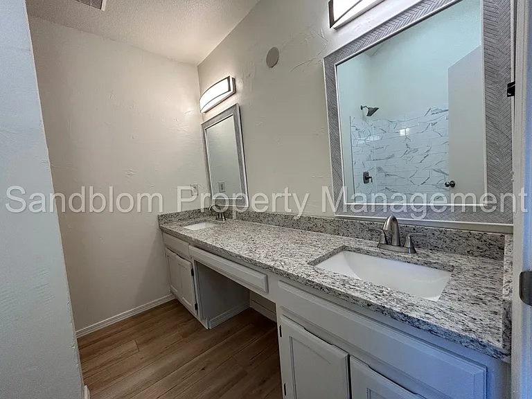 8928 E 87th Pl — Photo 21