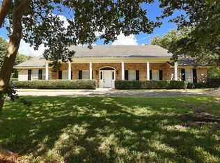 2107 Stonegate Dr, Denton, TX 76205