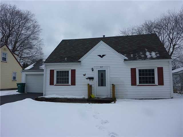 2nd image of 87 Ridgemar Rd