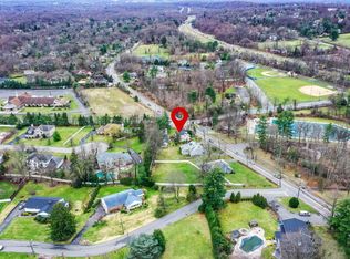 142 Werimus Rd, Woodcliff Lake, NJ 07677