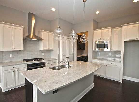2nd image of 2835 Old Vines Dr