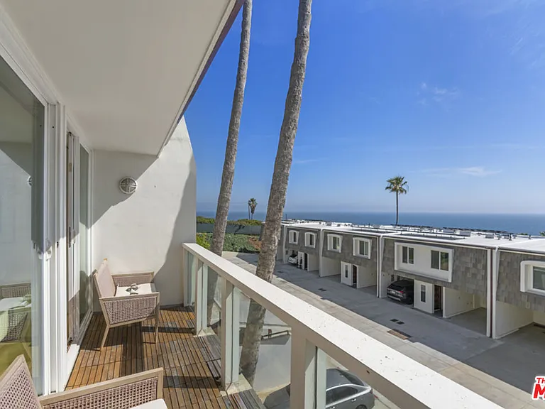 11954 Oceanaire Ln — Photo 18