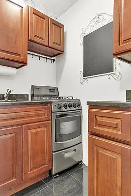 Rented by Bold New York | media 10