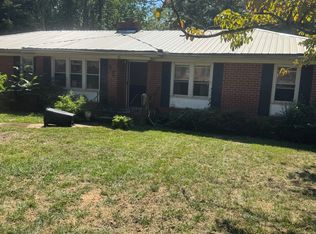 104 Lanceway Dr, Mauldin, SC 29662