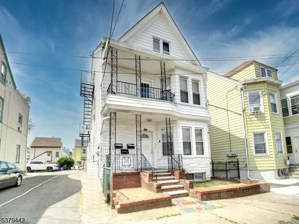 1026-1028 E 22Nd St, Paterson City, NJ 07513