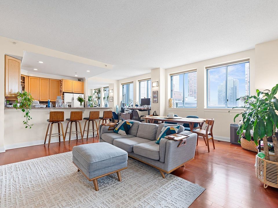 1st image of 311 Washington St APT 10A