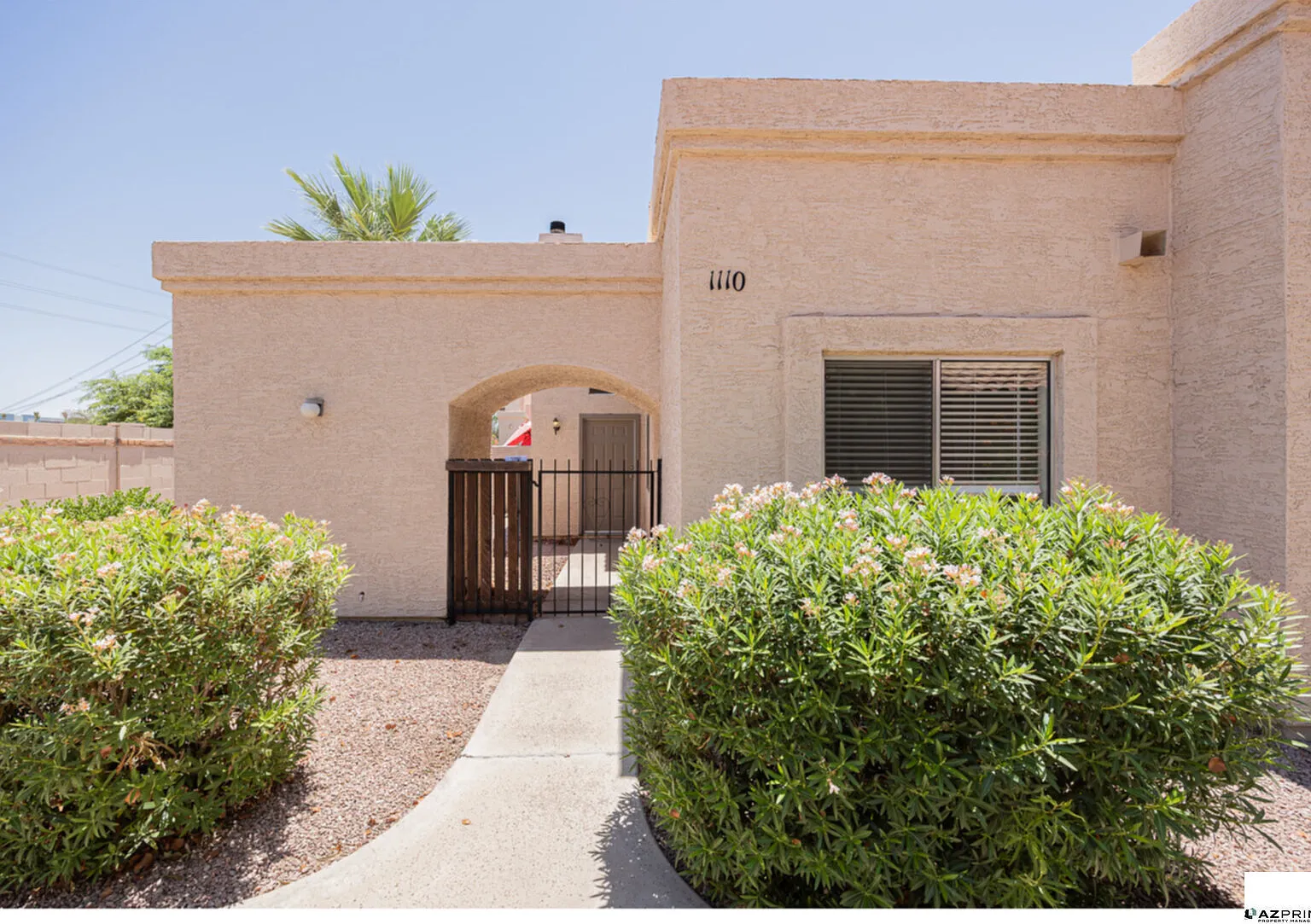 3 bed, 2.0 bath, 1113 sqft, $1,995 — Photo 2