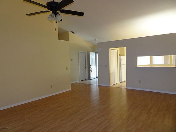 5th image of 2955 La Cita Ln