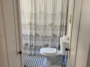 397 Washington St, Abington, MA 02351