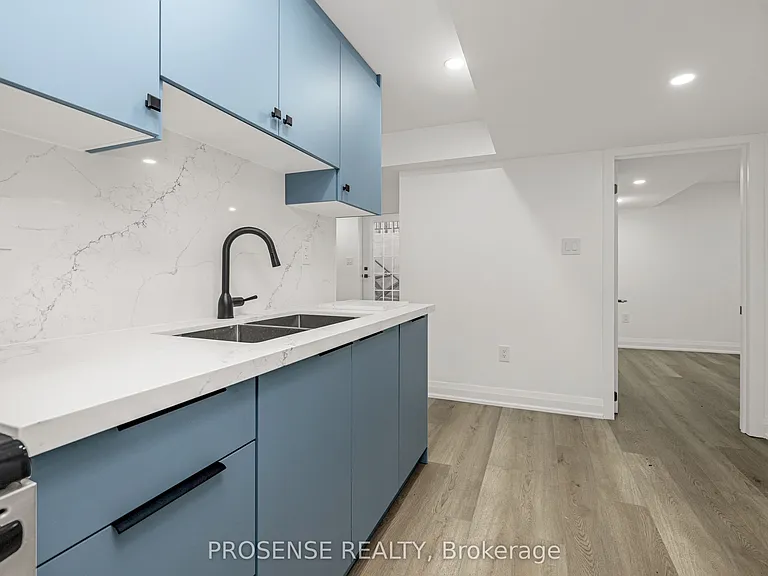 40 Allness Rd #BASEMENT — Photo 8
