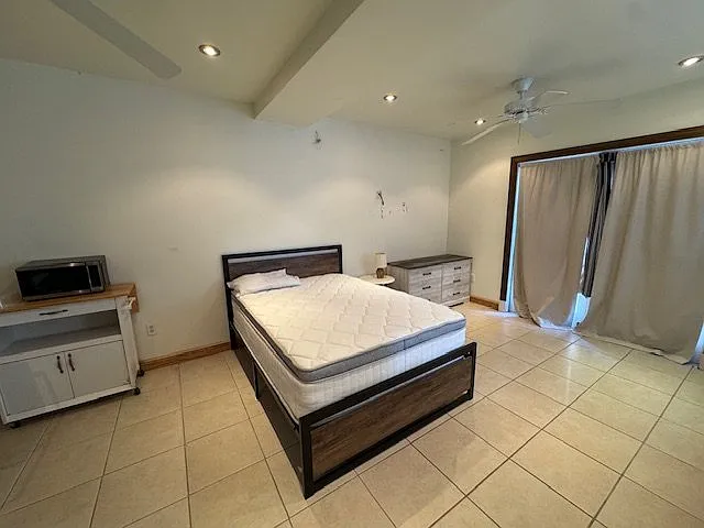 322 1/2 Puritan Rd #1 — Photo 10