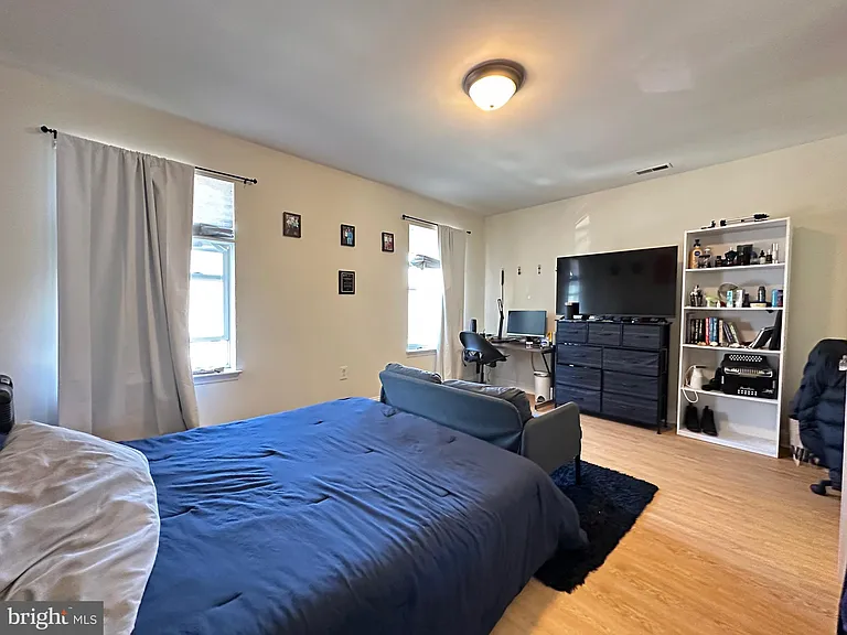 1815 N 18th St #2 — Photo 16