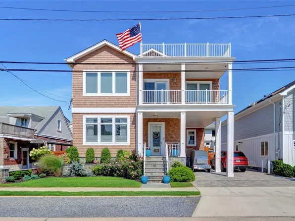 134 Lynbrook Avenue, Point Lookout, NY 11569