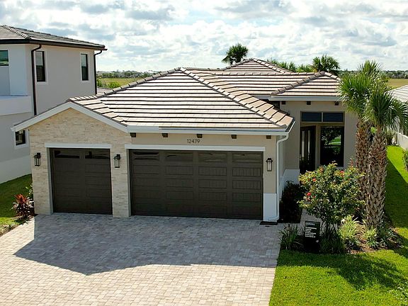 3rd image of 12479 Solana Bay Circle